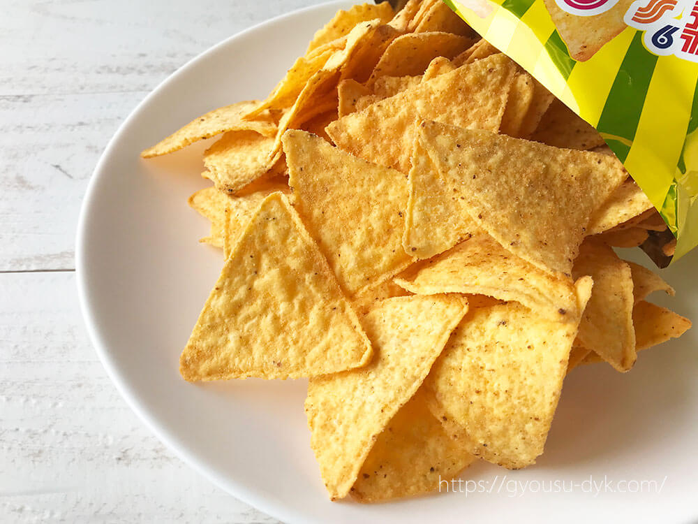 業務スーパーのトルティーヤチップスチーズ風味はサルサソースと相性 カロリー・塩分も紹介 GYOUSUnote
