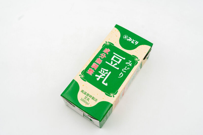 業務スーパーで買える豆乳、みどり豆乳のパッケージ